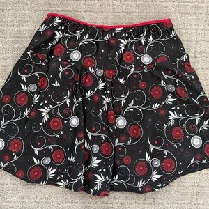 Stylish Black and Red Floral Women's Skort